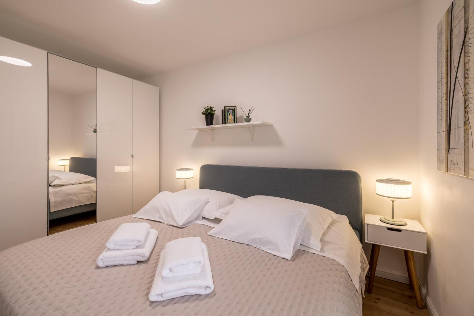 Appartement With Rated Breakfast Zap